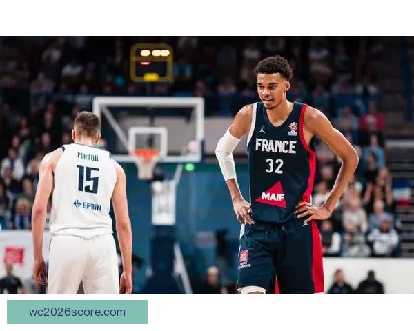 文班亚马：全队团结合作互相支持 我们将继续坚持为球队做出无声贡献